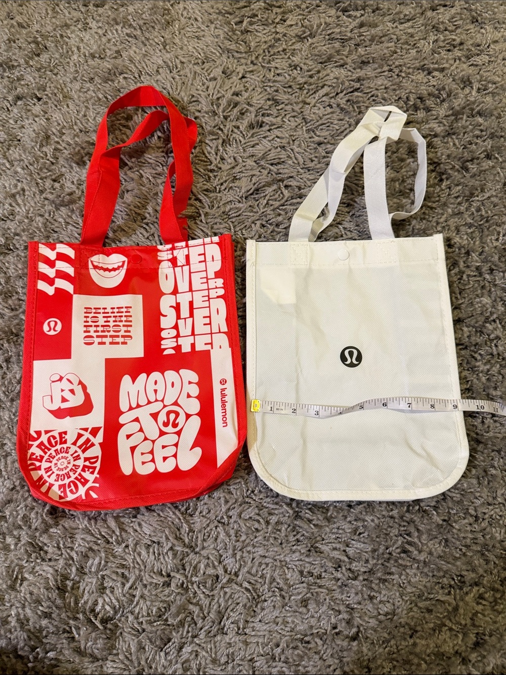 lululemon athletica Red and White Graphic Tote Duo
